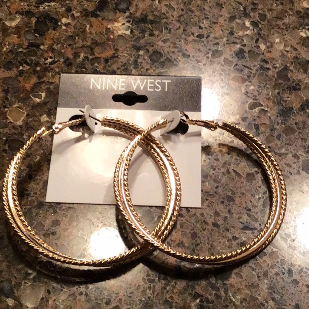 Gold textured hoops NWT